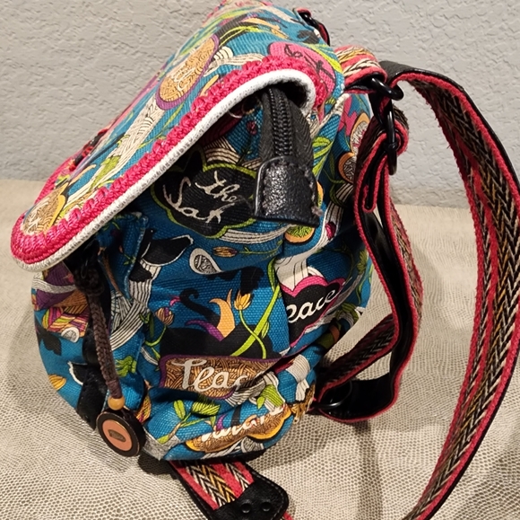 Sakroots Artist Circle Convertible Crossbody Backpack Shoulder Desert Spirit - Picture 3 of 10